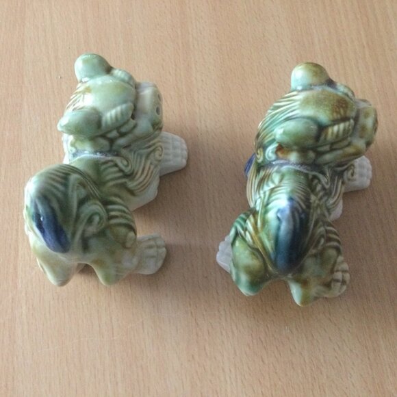 Pair Vintage foo dog lion figurines green blue ceramic san cai lucky - Picture 3 of 7